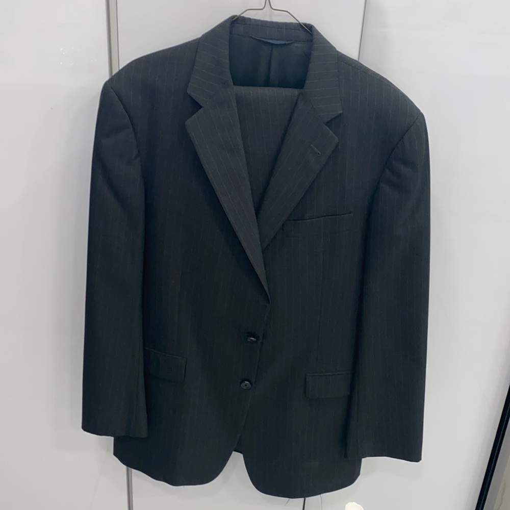 Full suit - Burberry size 36